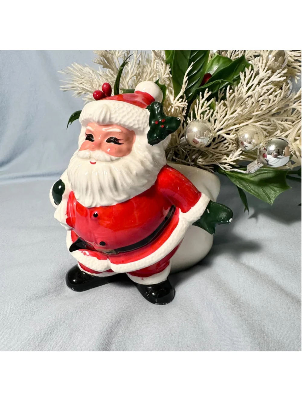 Vintage Mid Century Dickson Ceramic Santa with Original Christmas Arrangement
